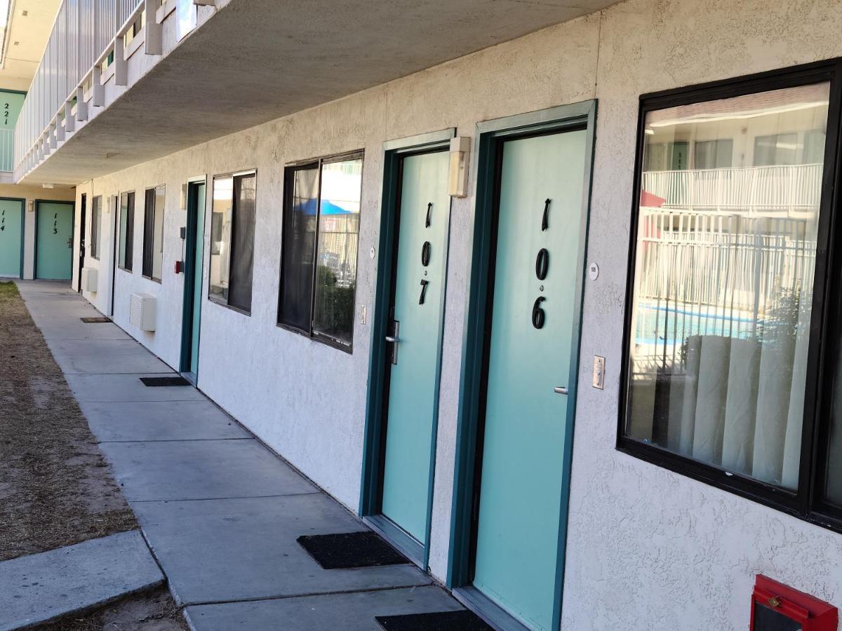 Motel 9 Las Cruces Εξωτερικό φωτογραφία